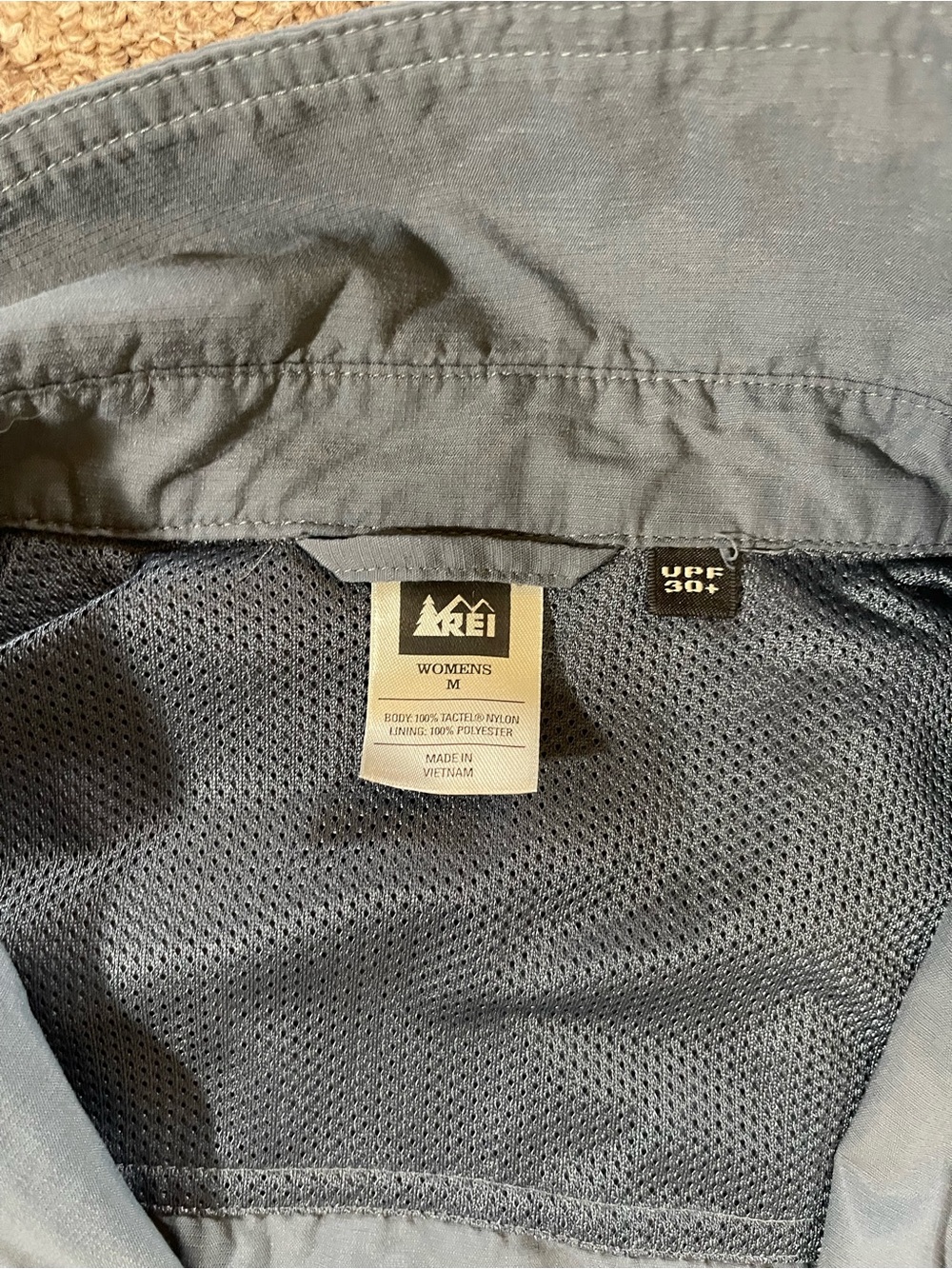 Columbia & REI women’s hiking tops - Picture 6 of 8